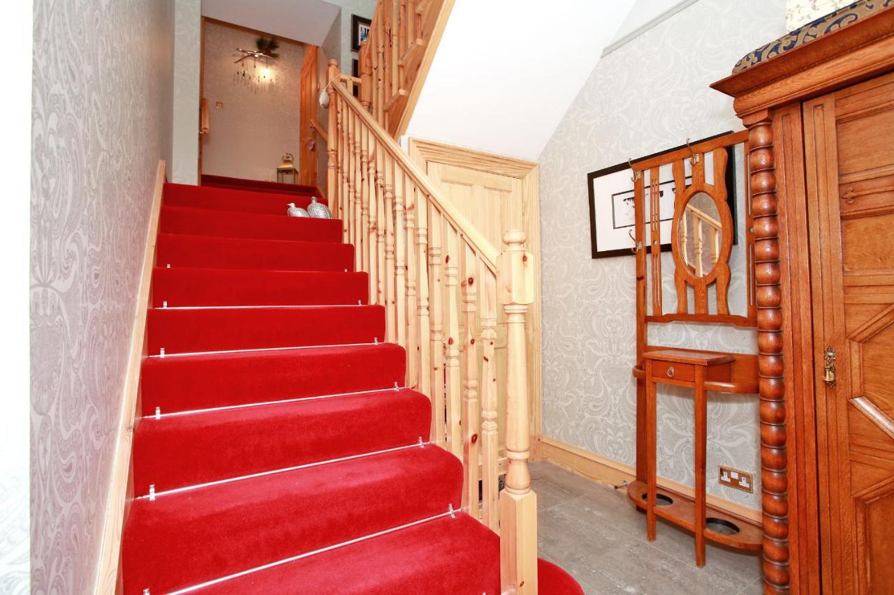 Luxury Scottish Apartment Абердин Екстер'єр фото